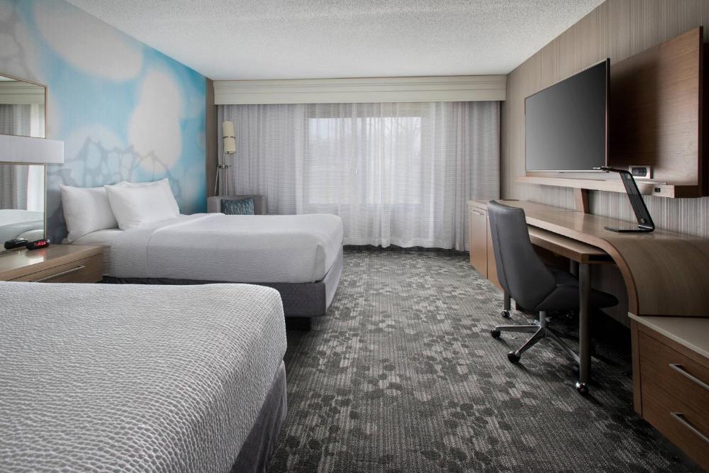 Double Room with Two Double Beds interior
